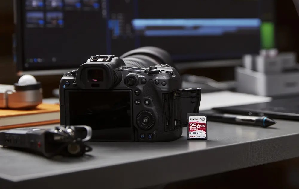 SD karta 256 GB u digitalni zrcadlovky