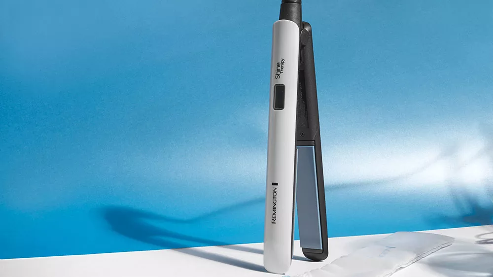 Žehlička na vlasy Remington S8500 Shine Therapy.