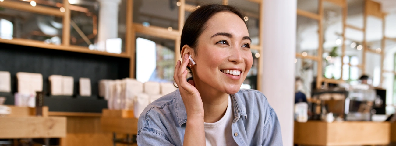 bezdratova sluchatka pri praci