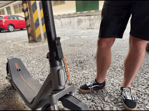 Složení elektrokoloběžky Xiaomi