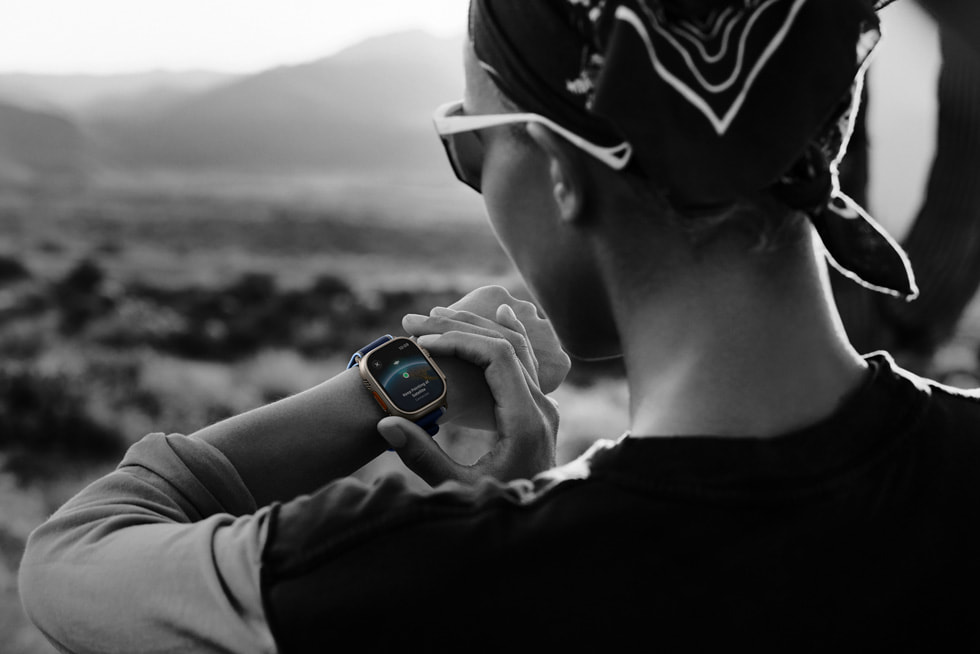 Apple Watch Ultra 3 satelitní komunikace